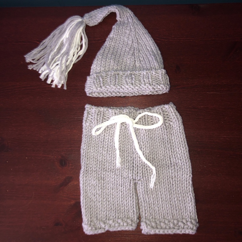 Knit Outfit for Newborn Photoshoot